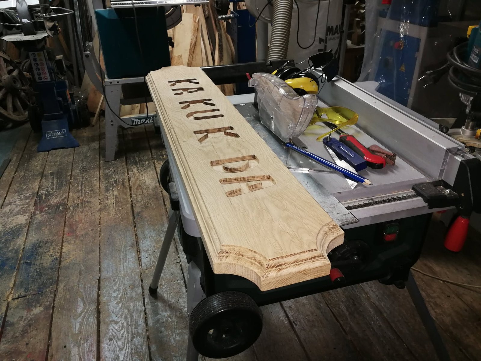 Puidust sildid
